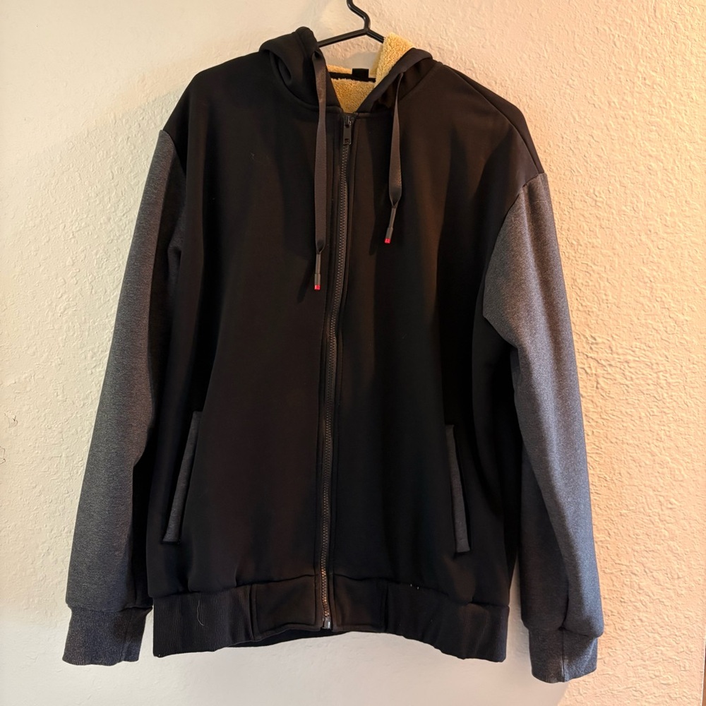 Men's Black and Gray Fleece Lined Hoodie
